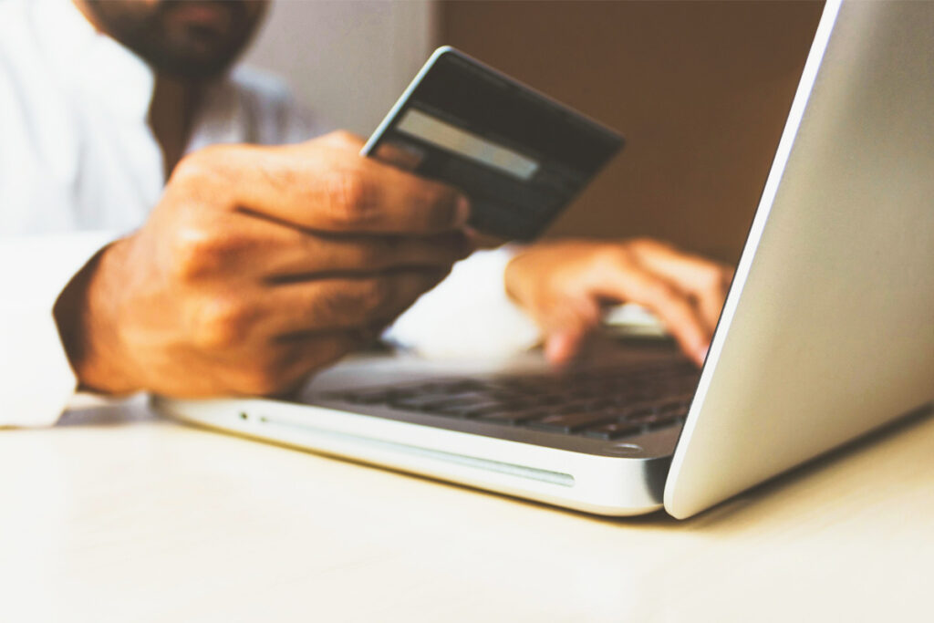 online shopping , topxio, jeff bezos, credit card, debit card, online payments